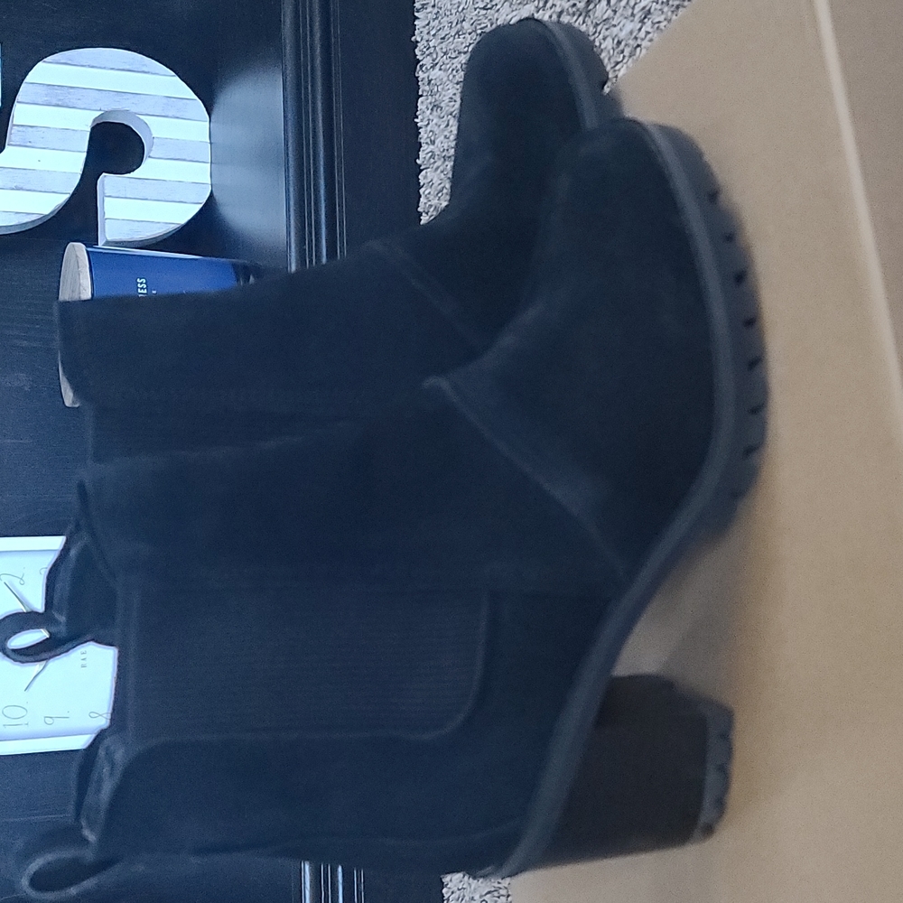 UGG Black Hazel Bootie